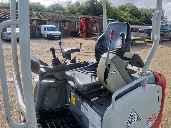 Chris Atkin & Son Ltd - Takeuchi TB 216